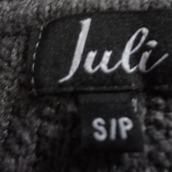 Juli small long sleeve grey sweatshirt - Picture 2 of 2